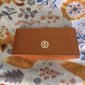Tori Burch glasses case